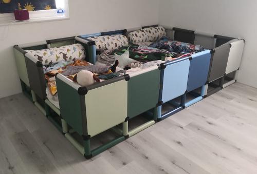 Bed for triplets built out of QUADRO